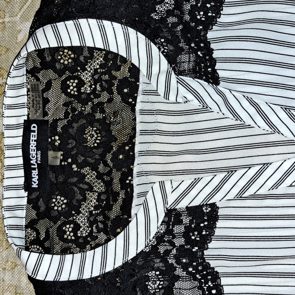 Karl Lagerfeld Black and White Lace Accent Blouse Size Large.